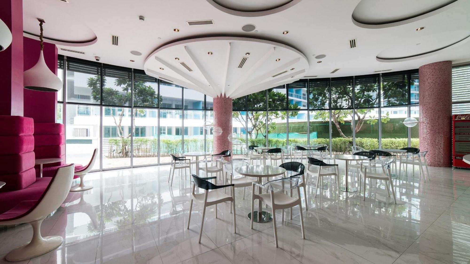 Azure Urban Resort Staycation Manila Luaran gambar